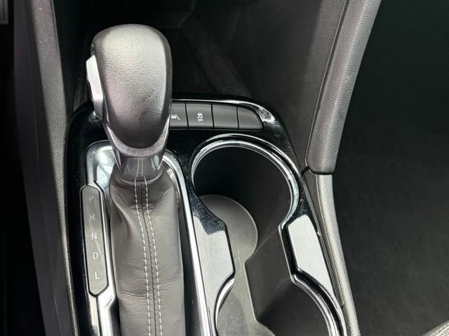 Used 2023 Buick Encore GX Select w/ Sport Touring Package FWD image 20