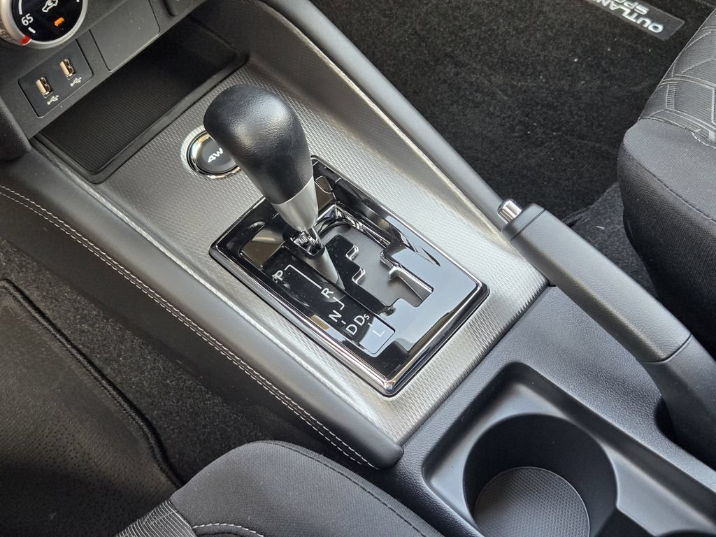 Used 2026 Mitsubishi Outlander Sport ES AWD/4WD image 14