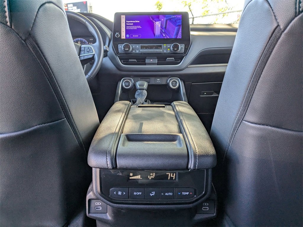 Used 2025 Toyota Grand Highlander FWD image 29