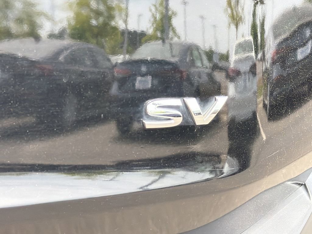 Used 2021 Nissan Rogue SV FWD image 32