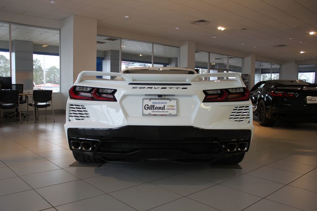 Used 2023 Chevrolet Corvette Stingray Premium Cpe w/ Z51 Performance Package image 16