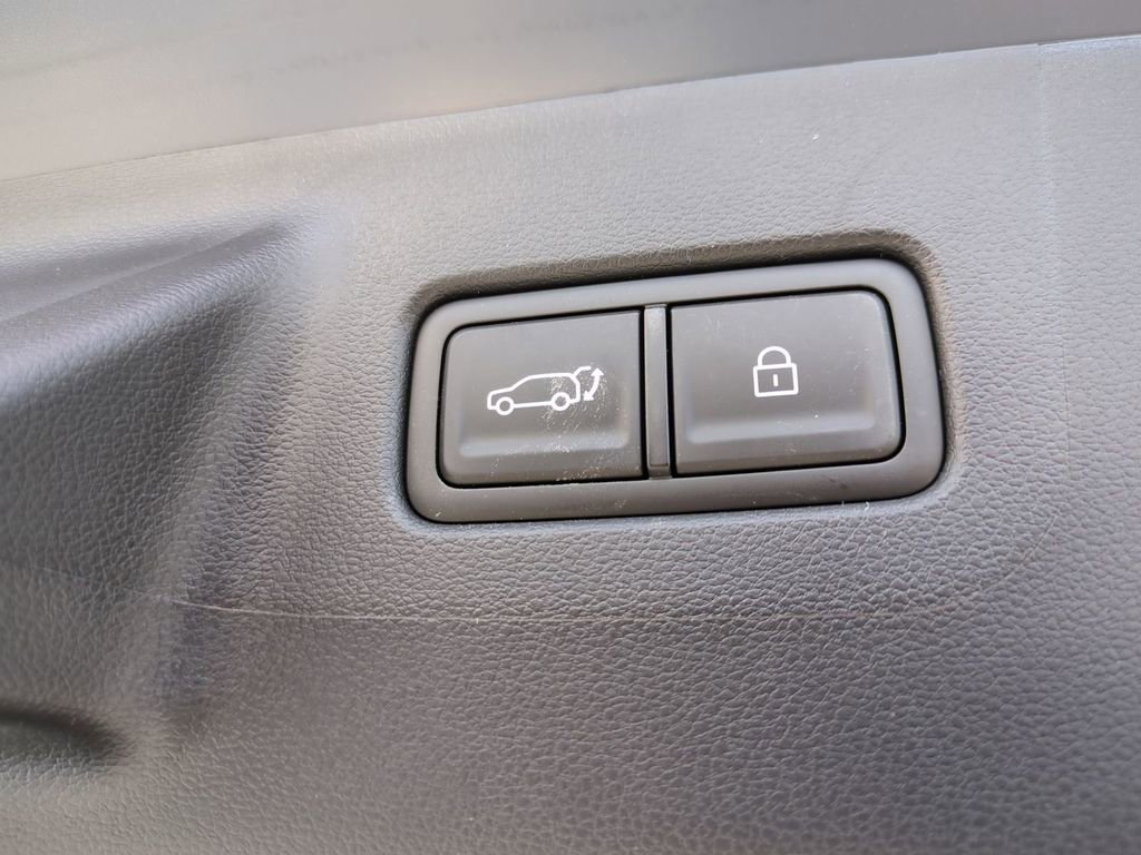 New 2026 Hyundai Santa Fe SE image 14