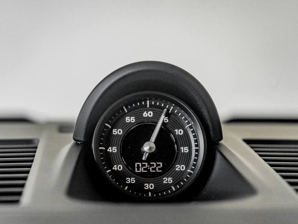 Certified 2024 Porsche 911 Carrera 4S w/ Sport Package image 28