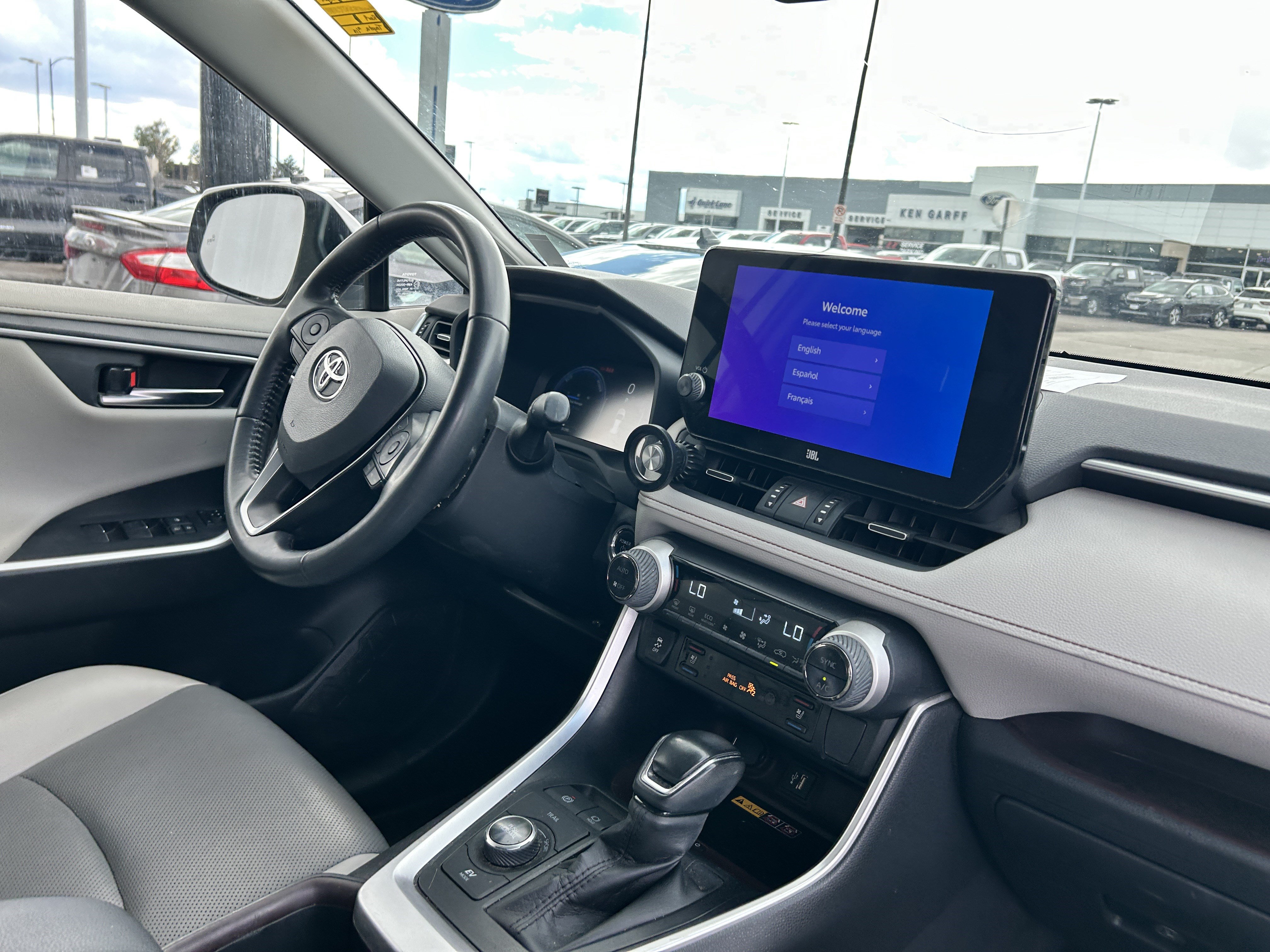 Used 2023 Toyota RAV4 Limited AWD/4WD image 14