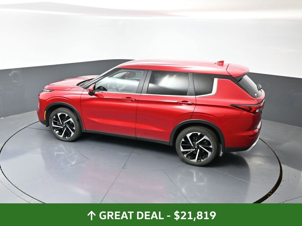 Used 2024 Mitsubishi Outlander SE image 48