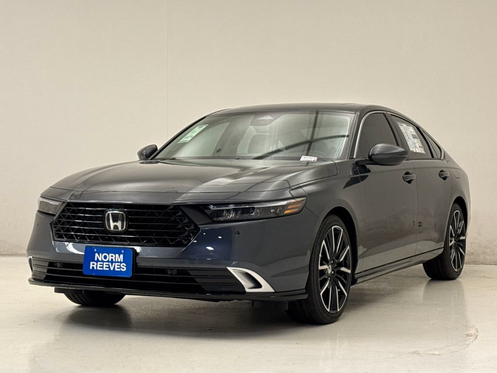 New 2026 Honda Accord Touring image 2