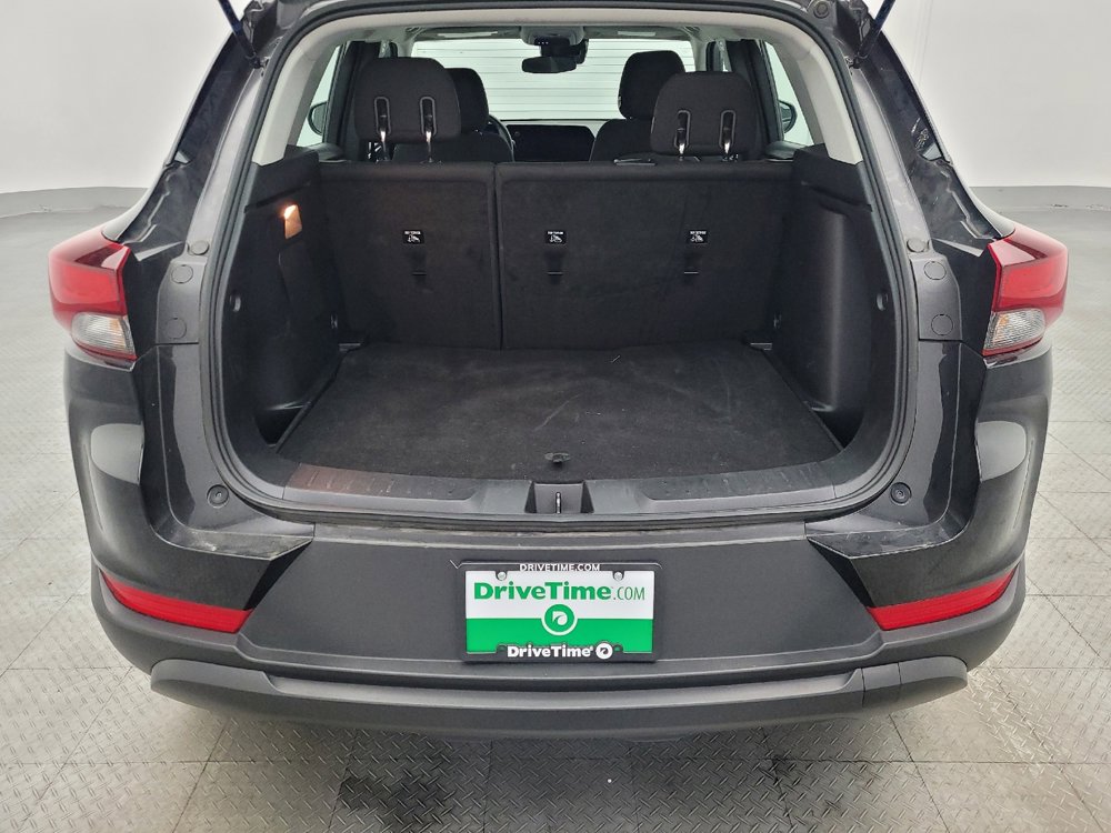 Used 2024 Chevrolet TrailBlazer LS image 29