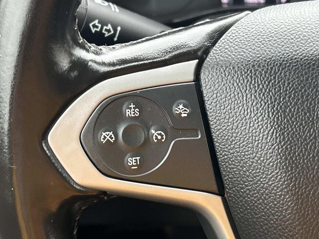 Used 2021 Chevrolet Colorado LT w/ Fleet Safety Package AWD/4WD image 19