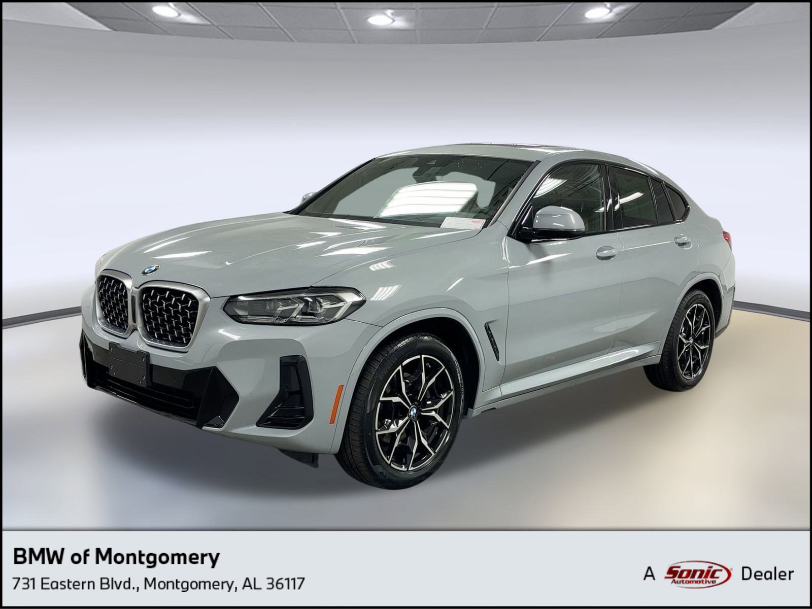 Certified 2025 BMW X4 xDrive30i image 1
