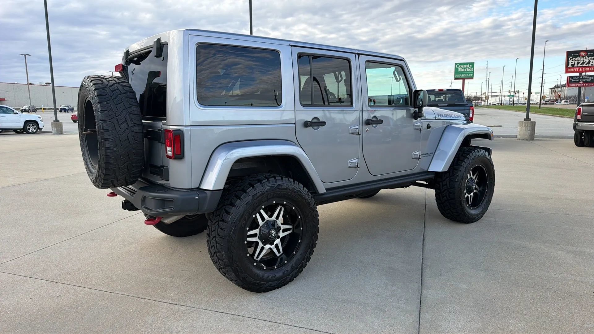 Used 2016 Jeep Wrangler Unlimited Rubicon image 21