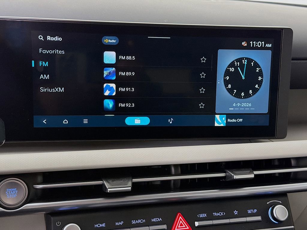 Used 2025 Hyundai Tucson SE FWD image 17