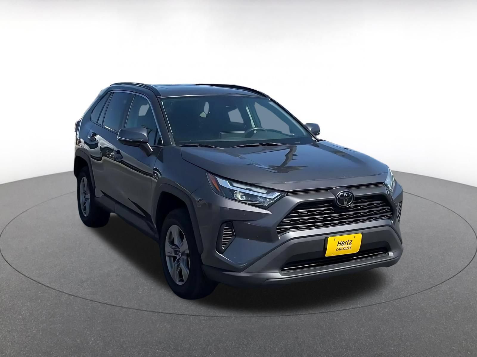 Used 2025 Toyota RAV4 XLE w/ Convenience Package AWD/4WD image 3