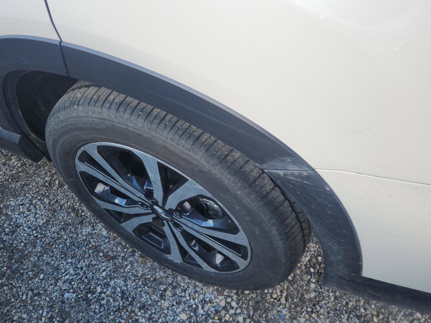 Used 2023 Subaru Forester Limited w/ Popular Package #3 image 7