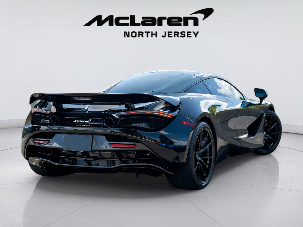 Used 2019 McLaren 720S RWD image 18
