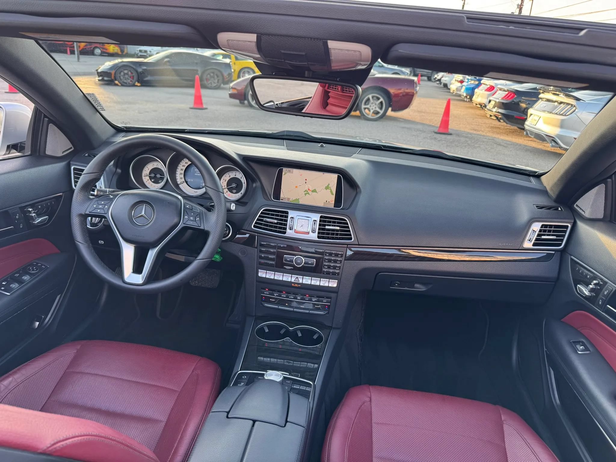 Used 2015 Mercedes-Benz E 400 Cabriolet image 25