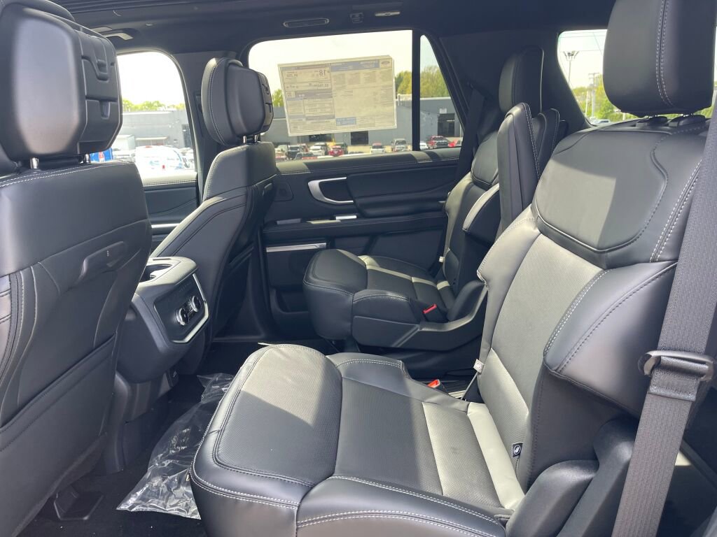 New 2026 Ford Expedition Platinum AWD/4WD image 20
