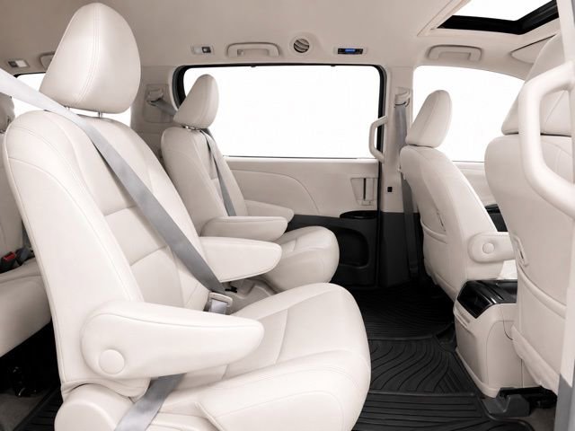 Used 2016 Toyota Sienna XLE AWD/4WD image 21