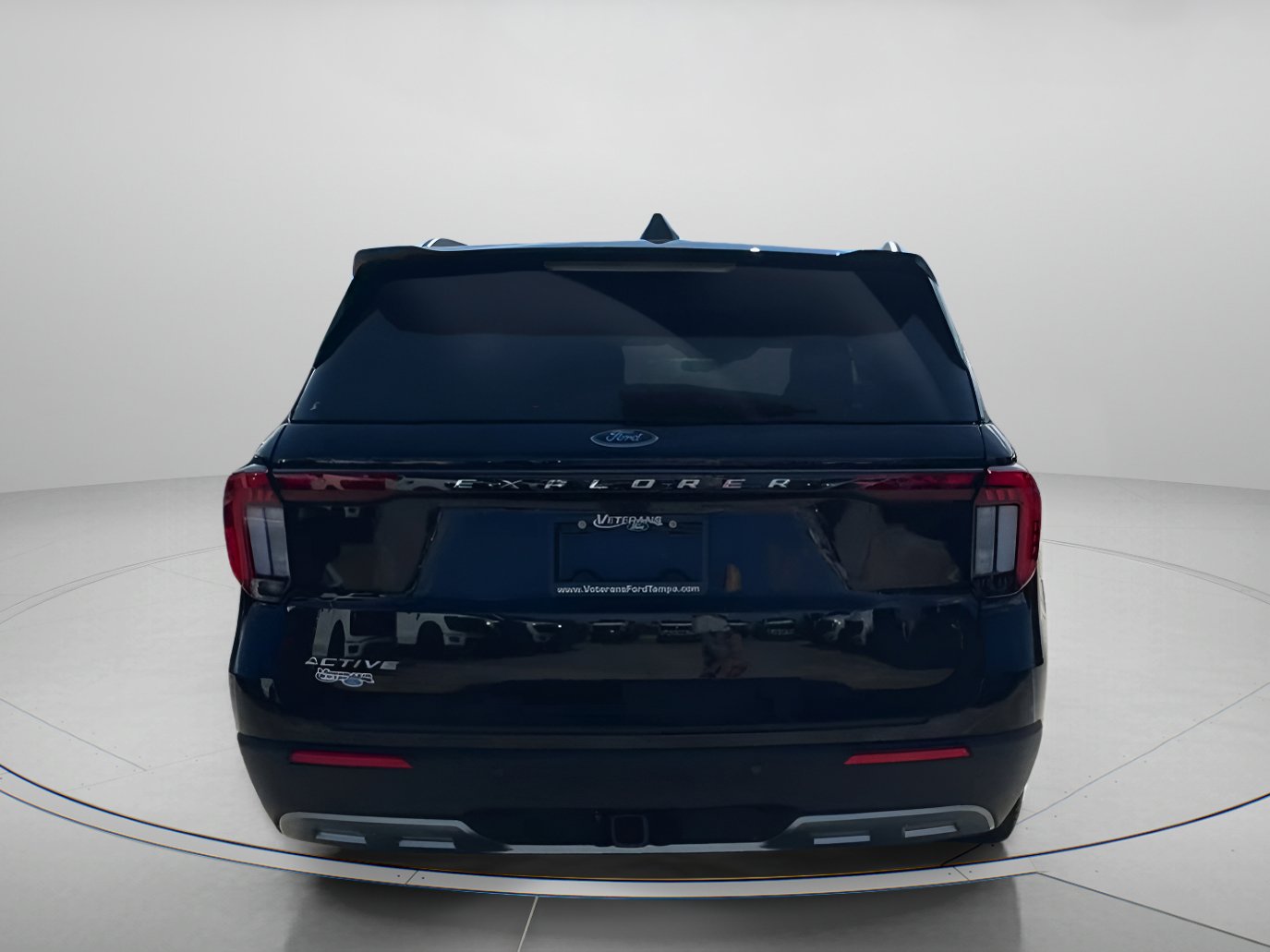 New 2025 Ford Explorer Active w/ Active Comfort Package image 29