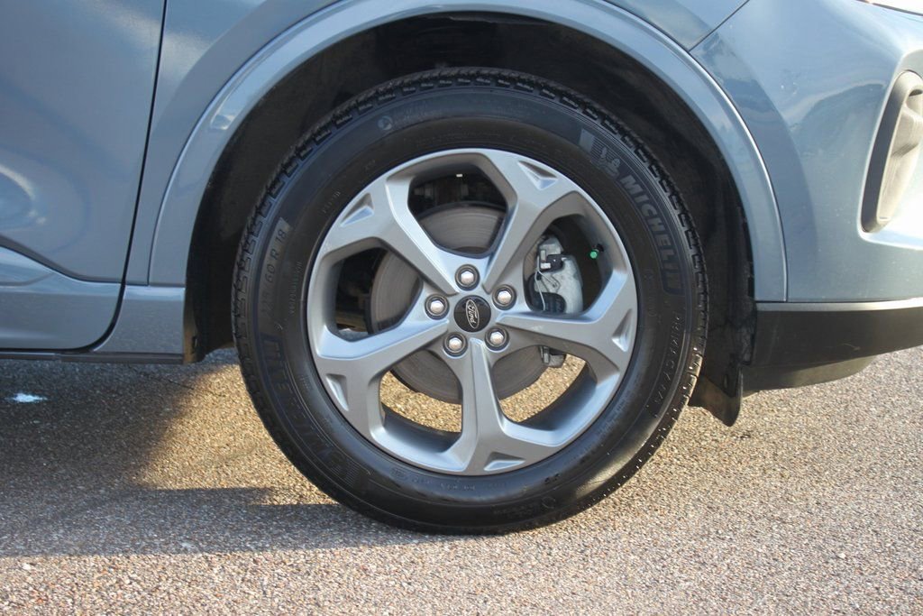Used 2024 Ford Escape ST-Line AWD/4WD image 4