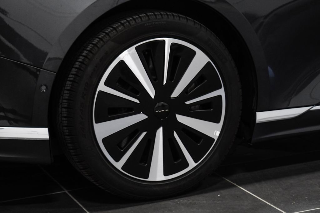 Used 2024 Lucid Air Touring image 58