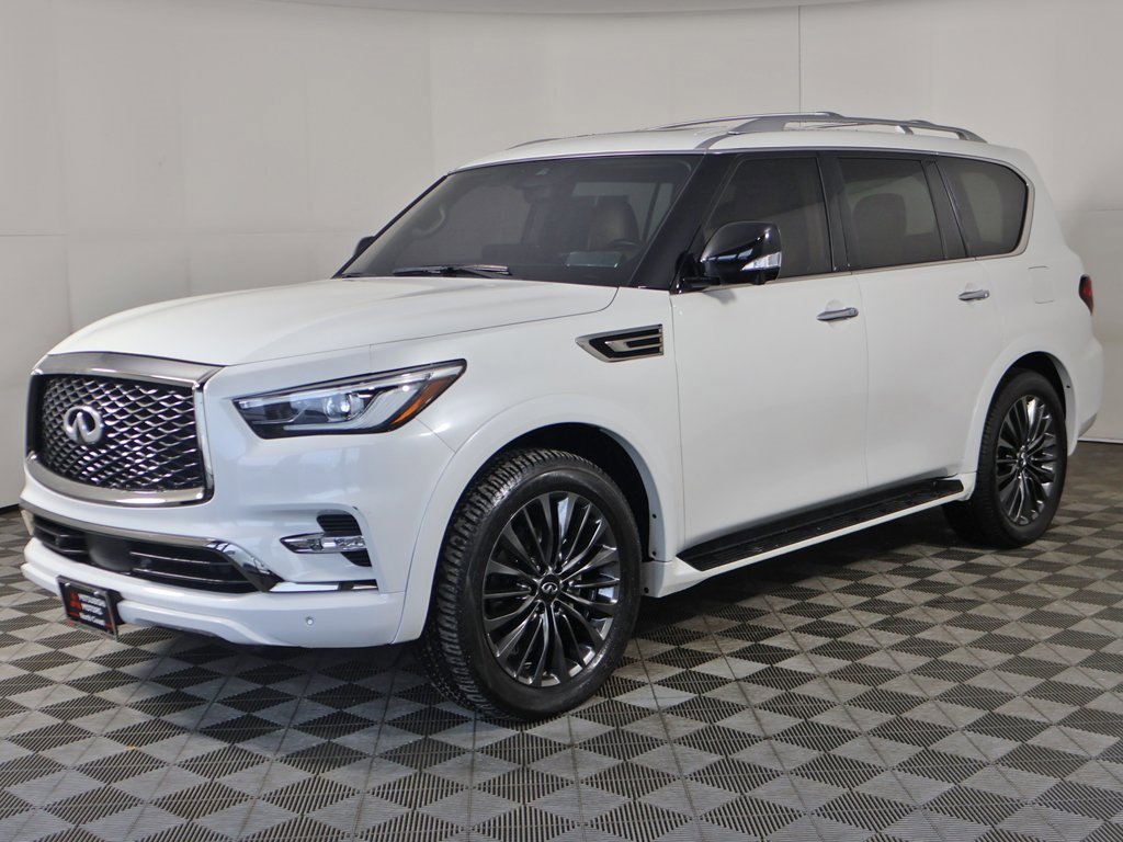 Used 2024 INFINITI QX80 Premium Select w/ Cargo Package image 11