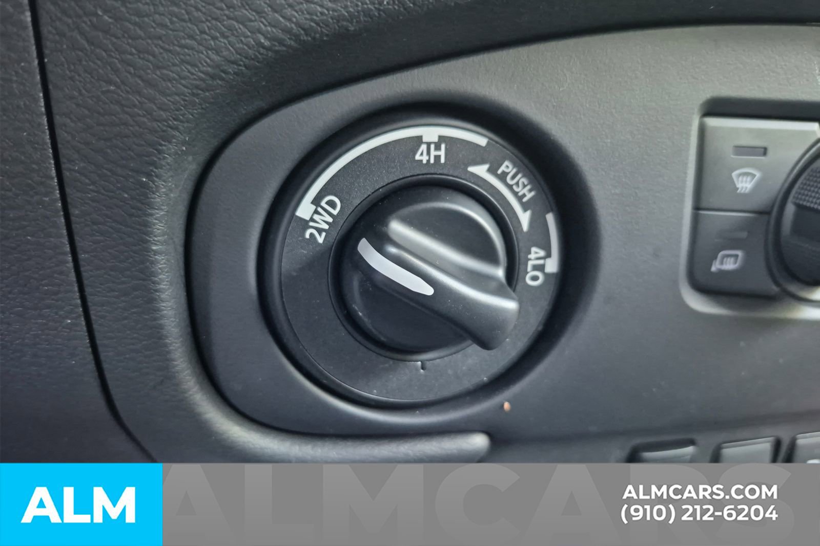 Used 2023 Nissan Frontier PRO-4X w/ Pro Convenience Package image 29