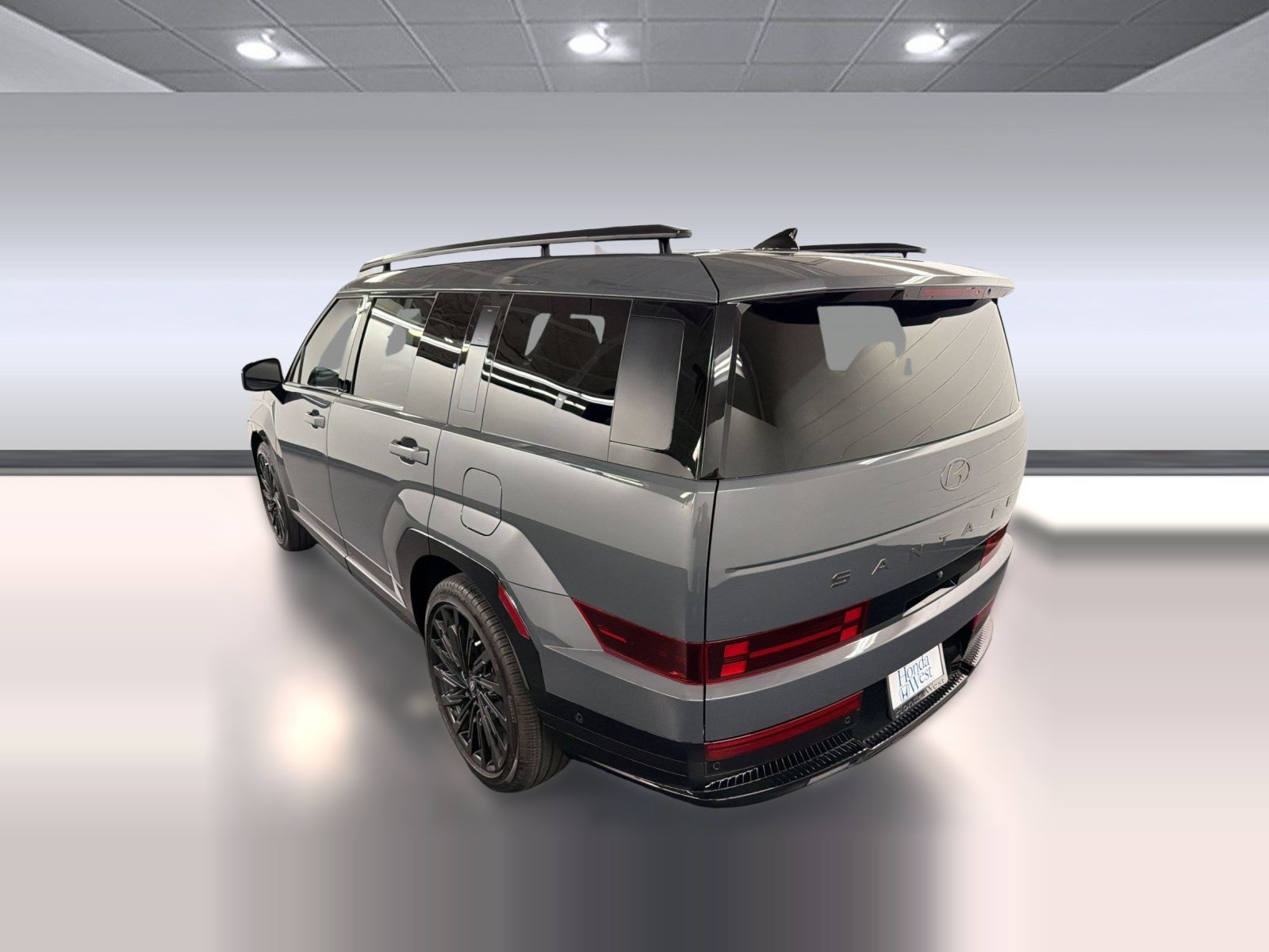 Used 2025 Hyundai Santa Fe Calligraphy FWD image 3