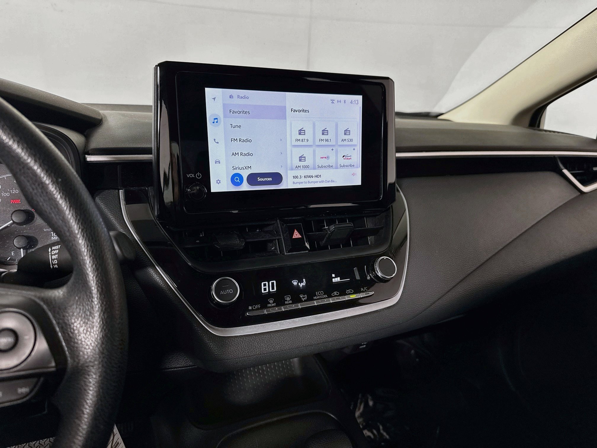 Certified 2025 Toyota Corolla LE FWD image 14