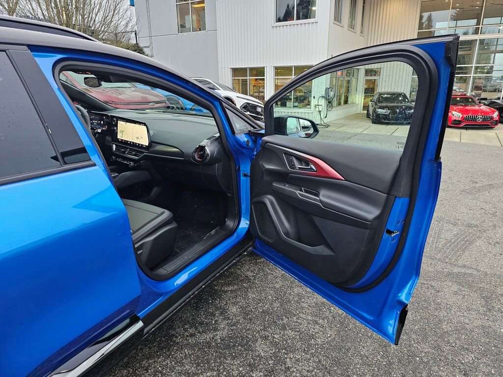 New 2026 Chevrolet Equinox EV RS image 25