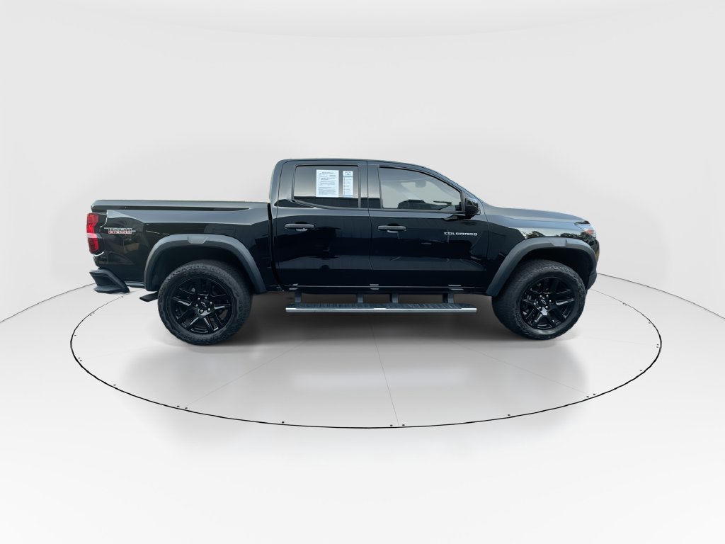 Used 2024 Chevrolet Colorado Trail Boss w/ Advanced Trailering Package AWD/4WD image 9