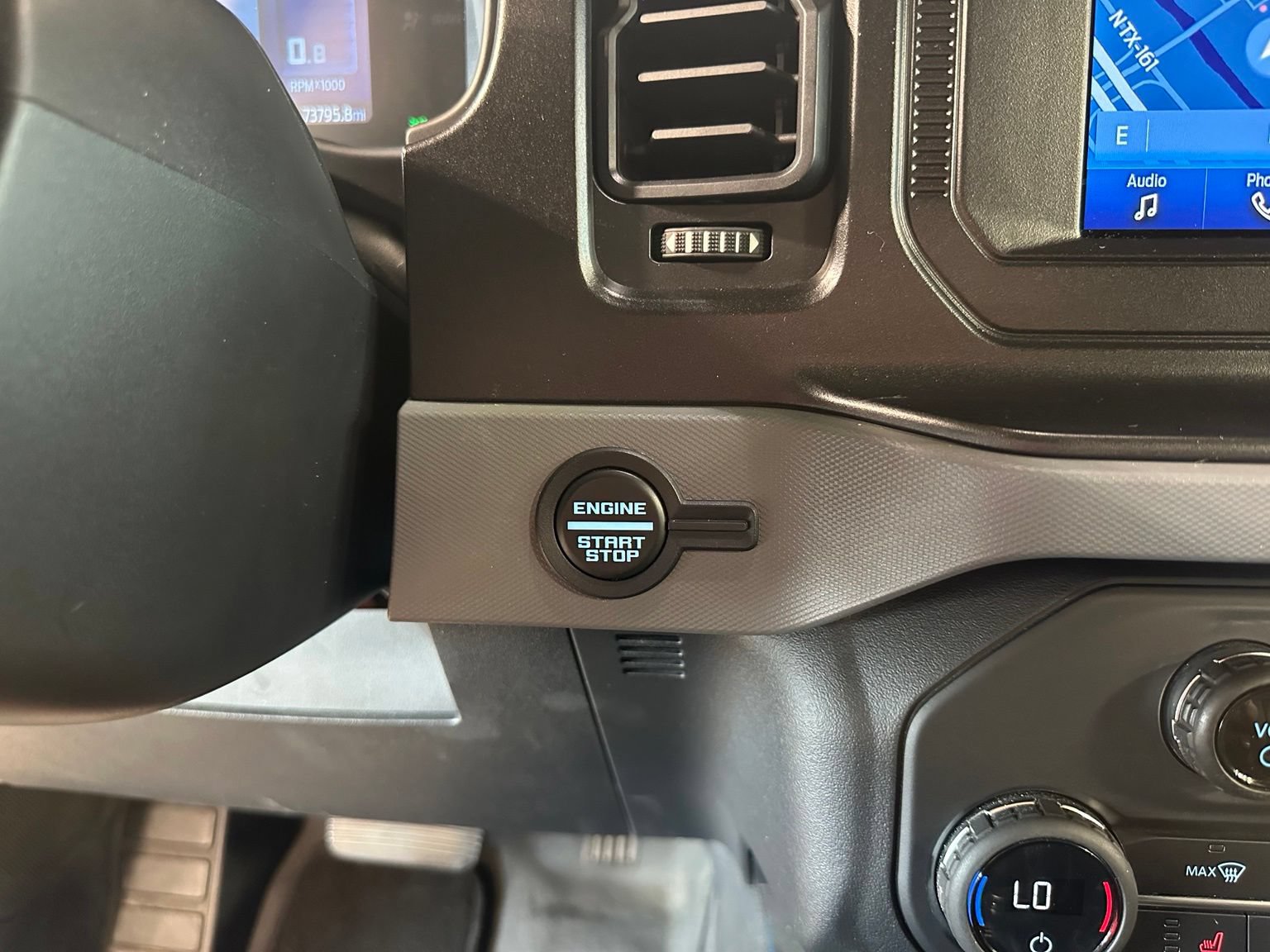 Used 2021 Ford Bronco Black Diamond AWD/4WD image 25