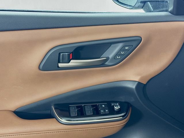 New 2026 Toyota Crown Signia image 17