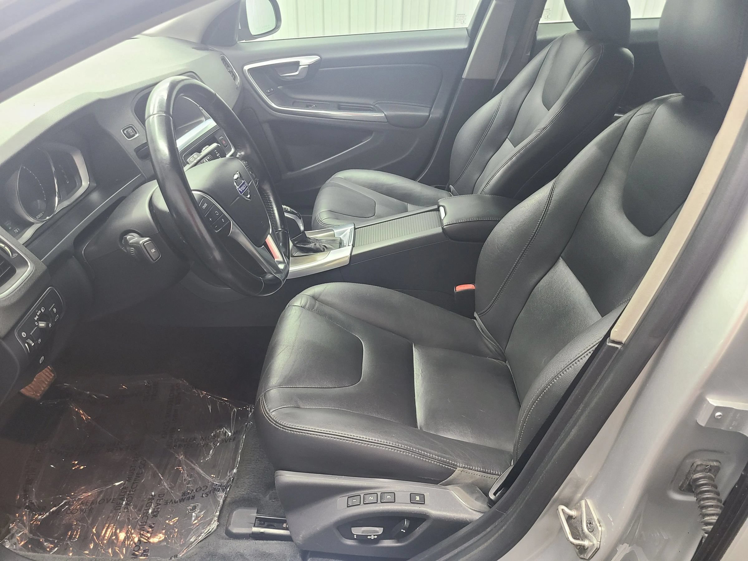 Used 2015 Volvo V60 T5 Premier AWD/4WD image 22