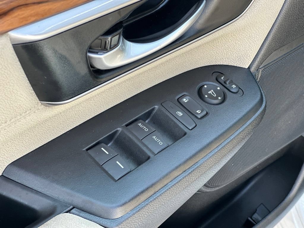 Used 2022 Honda CR-V EX image 17
