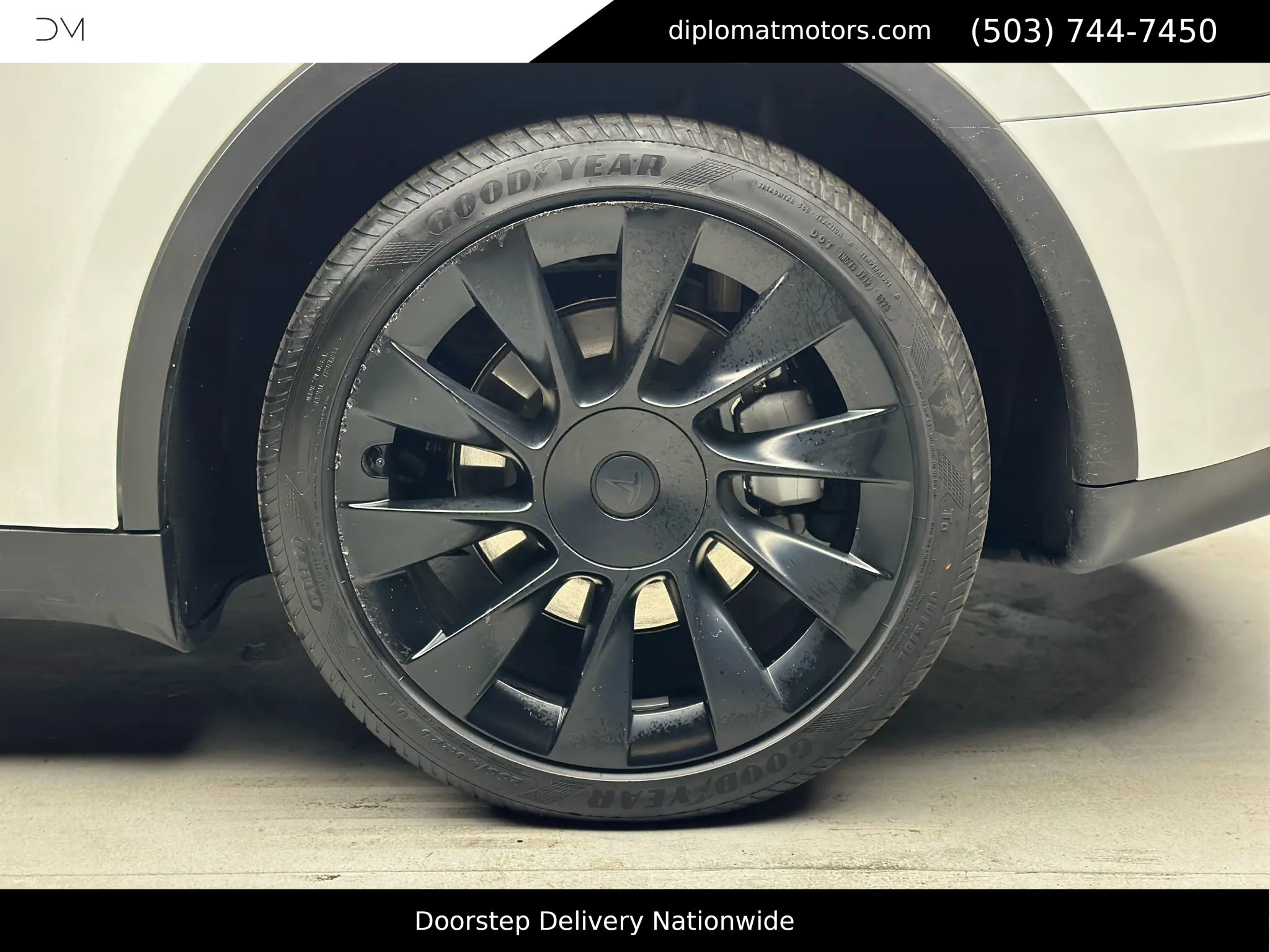 Used 2023 Tesla Model Y Long Range image 36