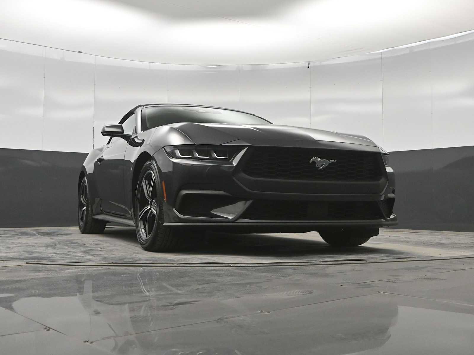 Used 2024 Ford Mustang Premium RWD image 34