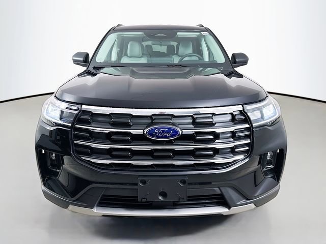New 2026 Ford Explorer Active w/ Active Comfort Package video 2