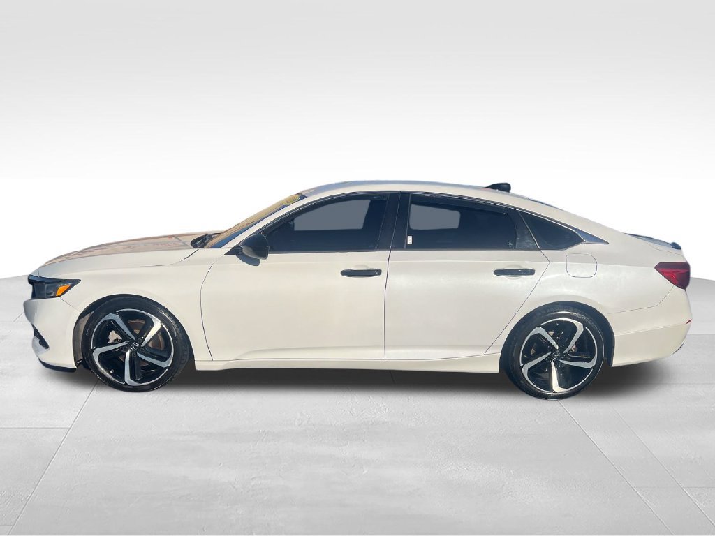 Used 2021 Honda Accord Sport image 2