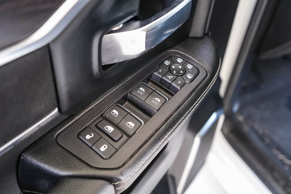 Used 2026 RAM 2500 Laramie AWD/4WD image 21
