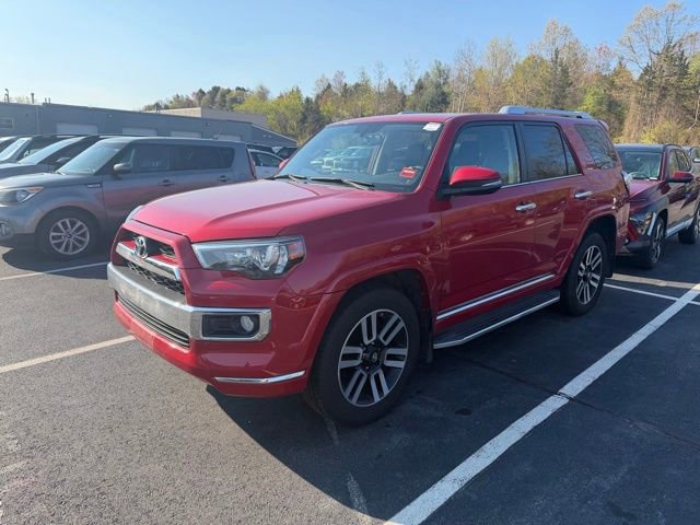 Used 2019 Toyota 4Runner Limited AWD/4WD image 2