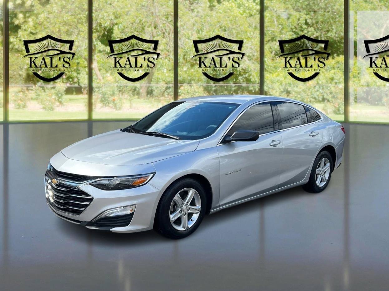 Used 2020 Chevrolet Malibu LS FWD image 1