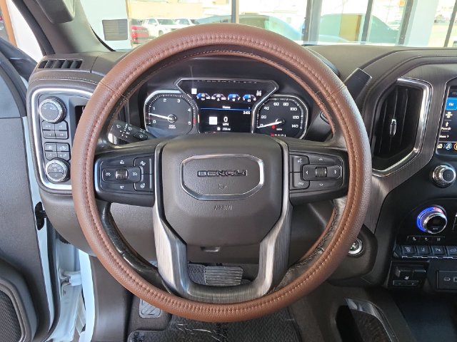 Used 2020 GMC Sierra 2500 Denali w/ Gooseneck/5TH Wheel Package AWD/4WD image 23