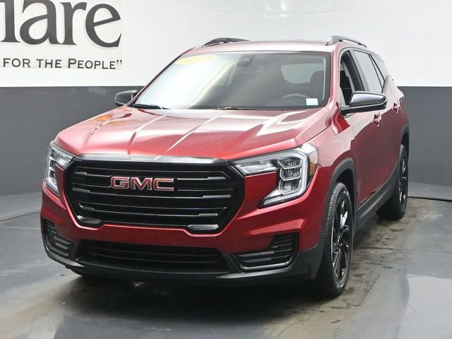 Used 2023 GMC Terrain SLE w/ Driver Convenience Package image 7