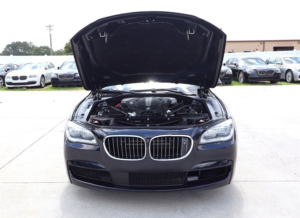 Used 2013 BMW 750Li RWD image 47