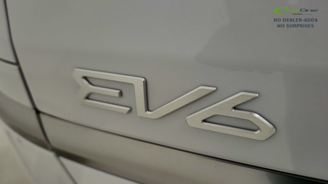 Used 2025 Kia EV6 Wind AWD/4WD image 32