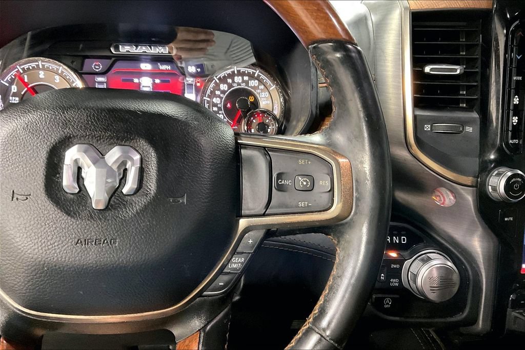 Used 2022 RAM 1500 Limited w/ Body Color Bumper Group AWD/4WD image 25