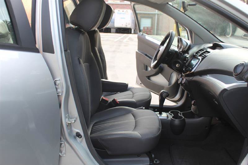 Used 2015 Chevrolet Spark LT FWD image 7