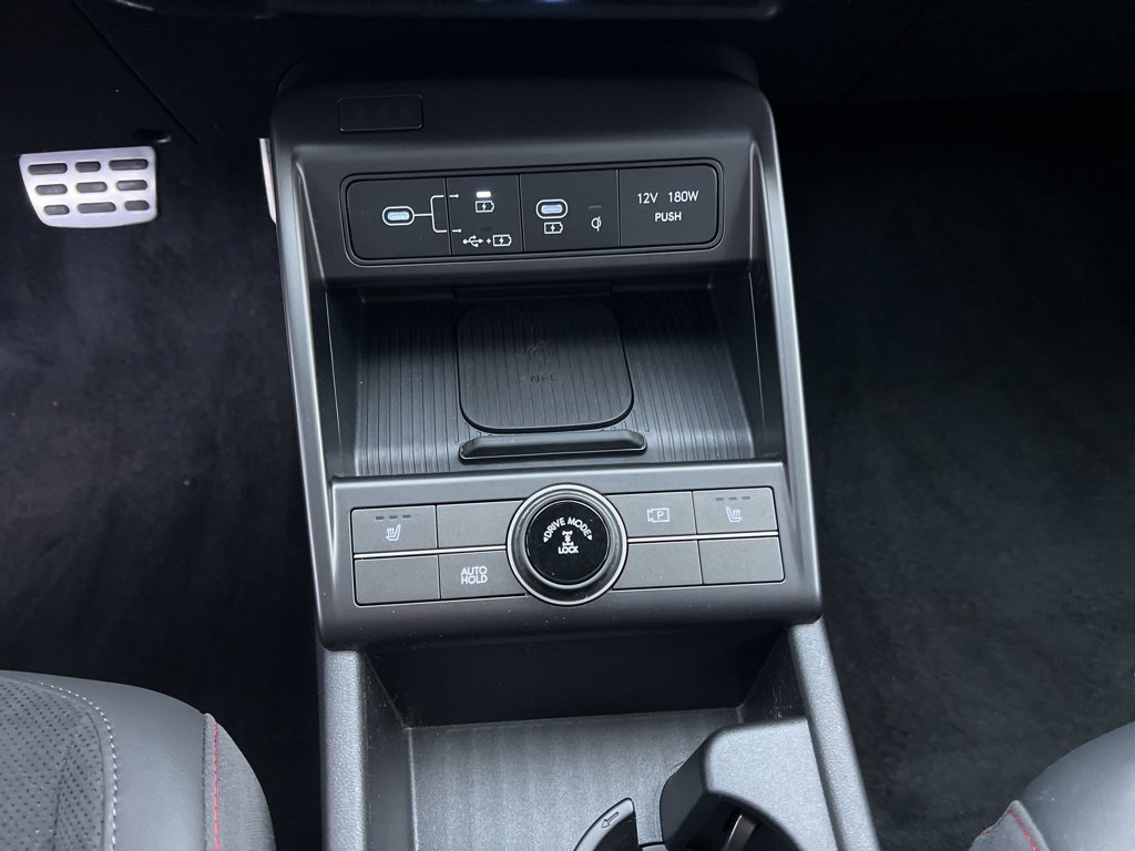 Used 2024 Hyundai Kona N Line image 17