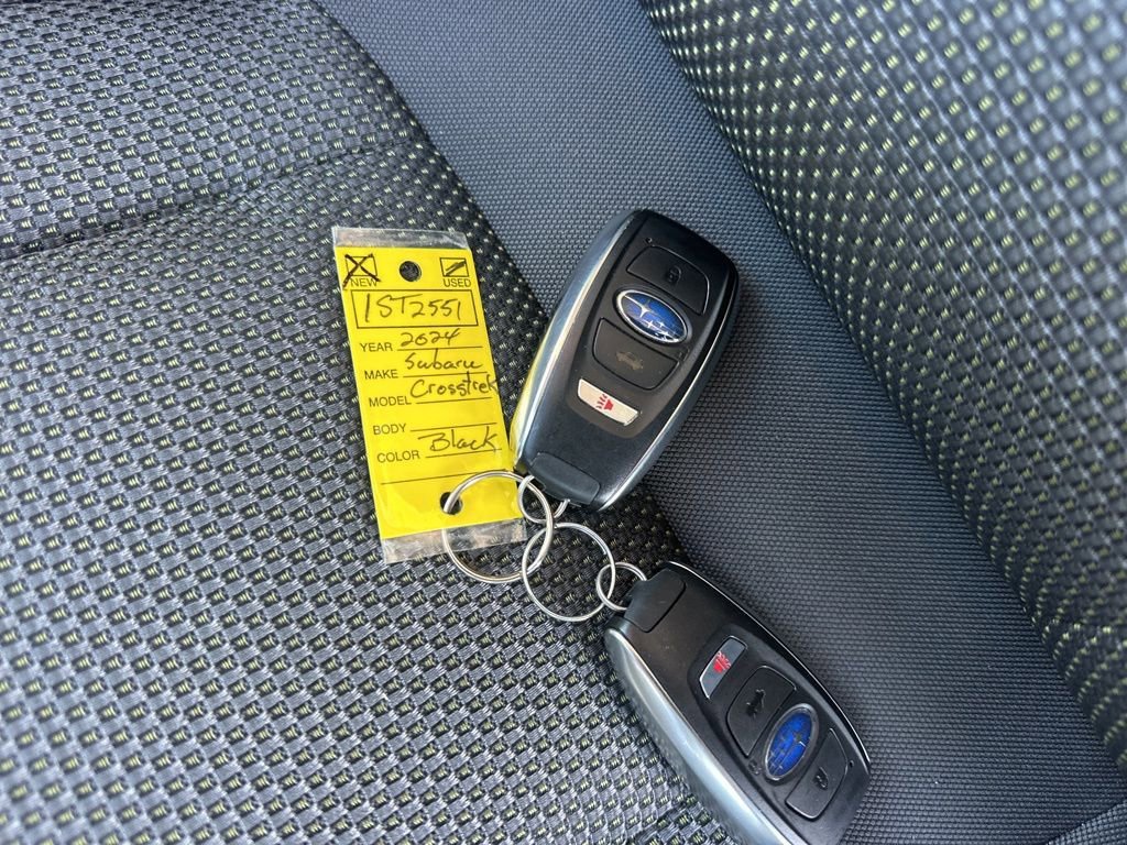 Used 2024 Subaru Crosstrek 2.0i Premium image 33