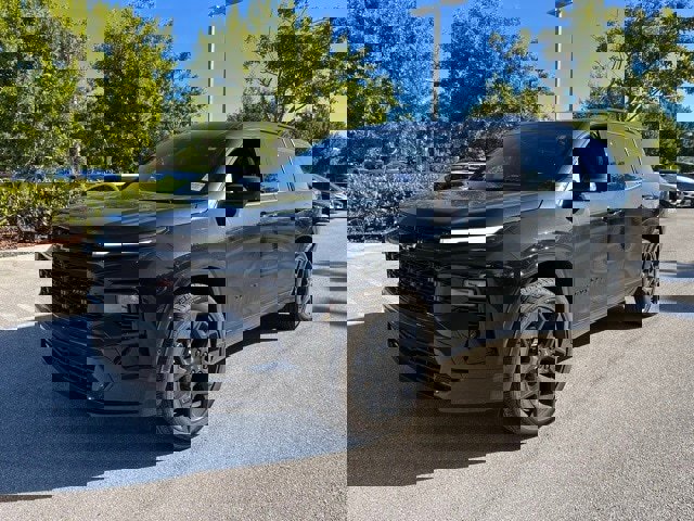 Used 2025 Chevrolet Traverse RS w/ LPO, Floor Liner Package image 2